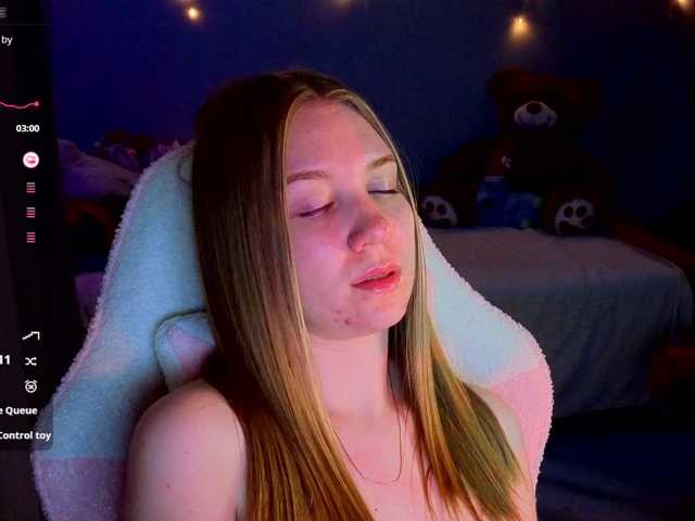 Lilith-girls-party, en vivo ahora en BongaCams