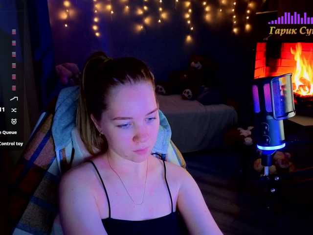 Lilith-girls-party