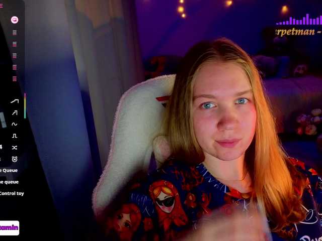 Vita-min-4ik live cam on BongaCams