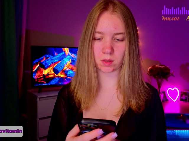 Vita-min-4ik live webcam show