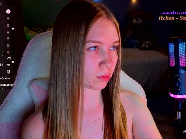 Lilith-girls-party, live now on BongaCams