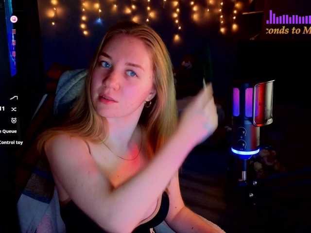 Lilith-girls-party