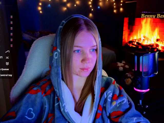 Lilith-girls-party, en vivo ahora en BongaCams