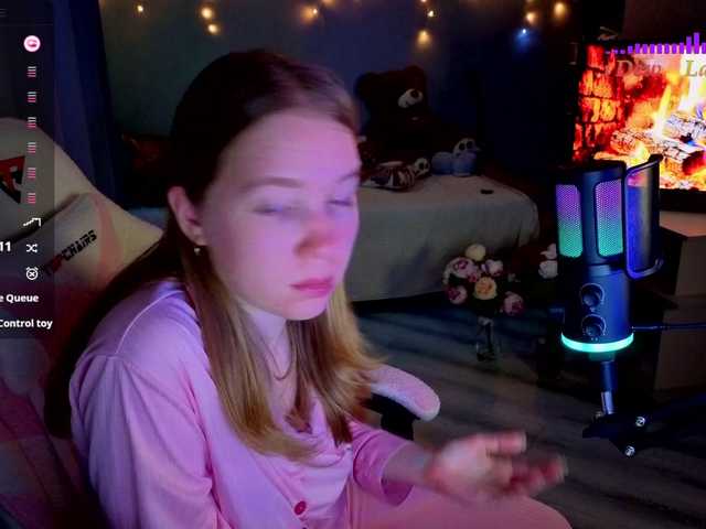 Lilith-girls-party