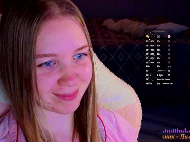 Lilith-girls-party live cam preview