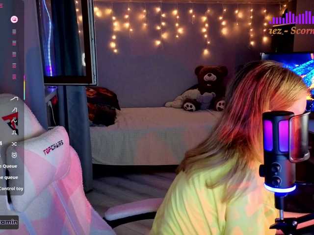 Vita-min-4ik live cam on BongaCams