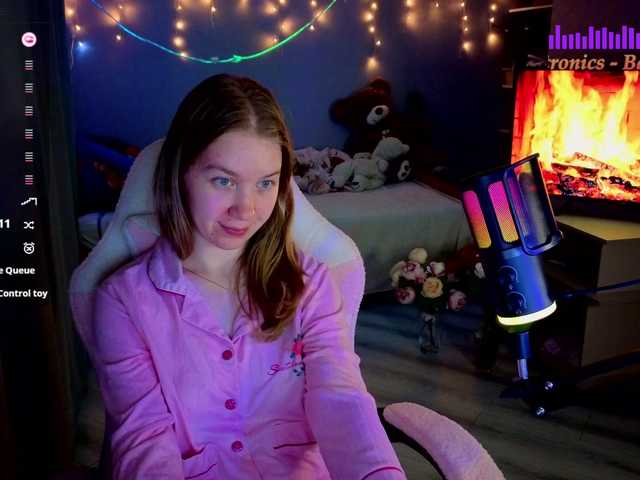 Lilith-girls-party