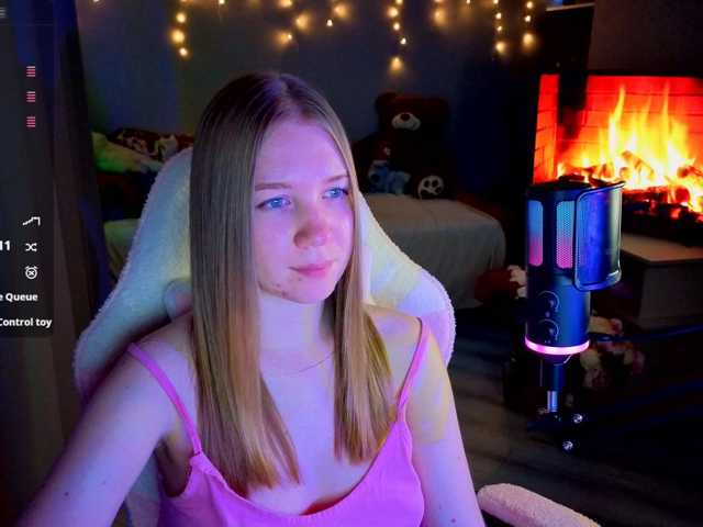 Lilith-girls-party