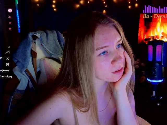 Lilith-girls-party live cam on BongaCams