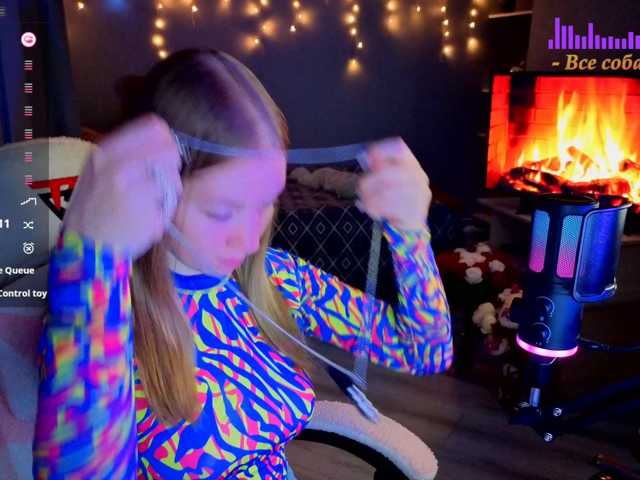 Lilith-girls-party live cam preview