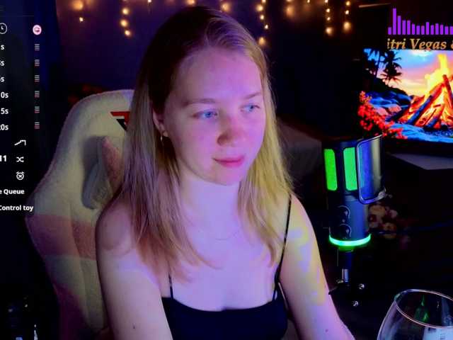 Lilith-girls-party