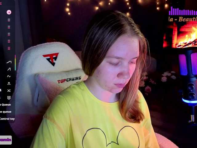 Vita-min-4ik live cam on BongaCams