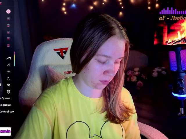 Vita-min-4ik live cam on BongaCams