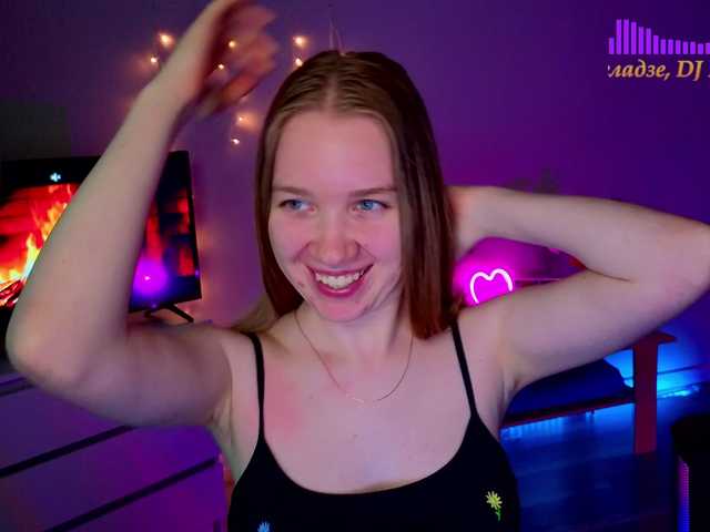 Vita-min-4ik live webcam show