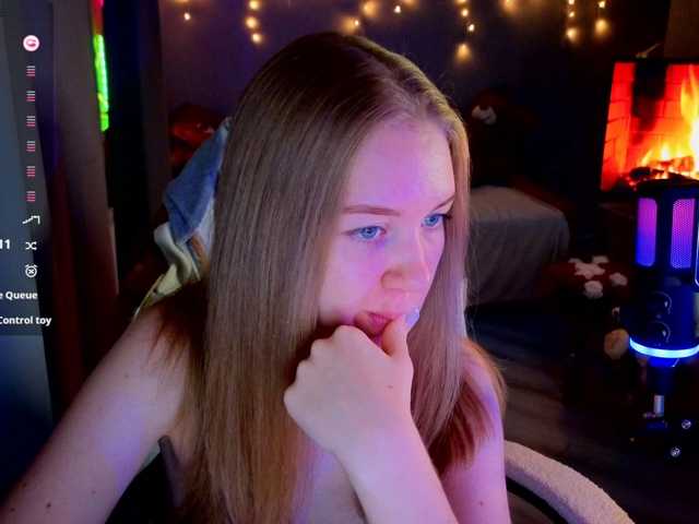 Lilith-girls-party