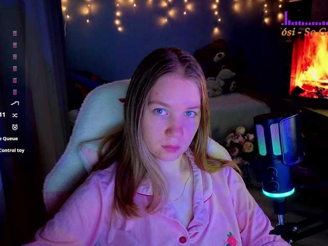 Lilith-girls-party live cam on BongaCams