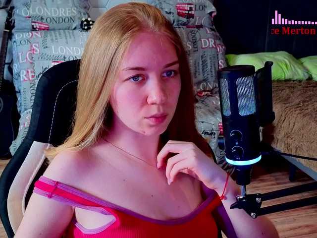 Vita-min-4ik live cam on BongaCams