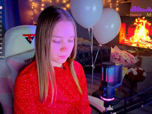 Lilith-girls-party live cam preview