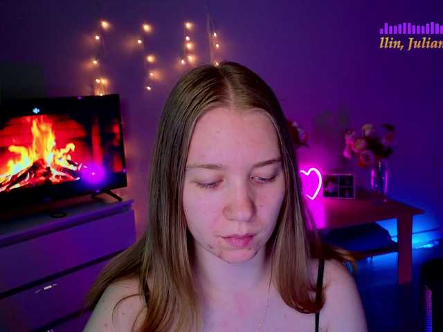 Vita-min-4ik live cam on BongaCams