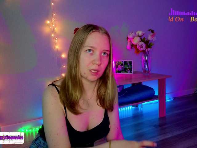 Vita-min-4ik live webcam show