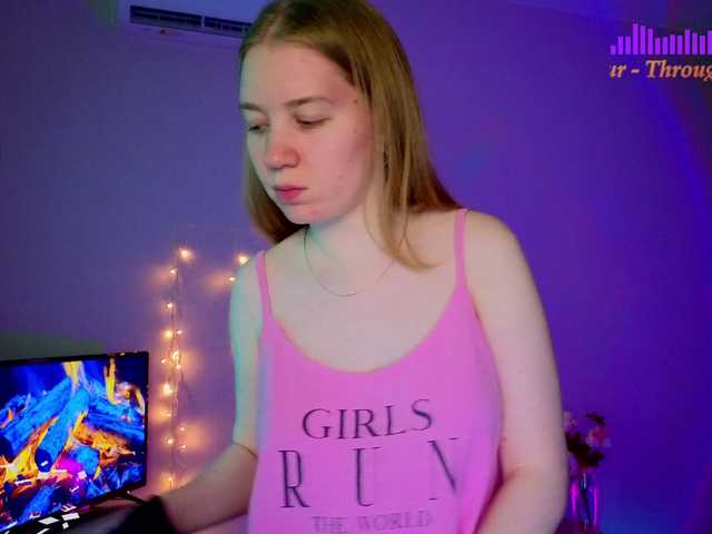 Vita-min-4ik live cam on BongaCams