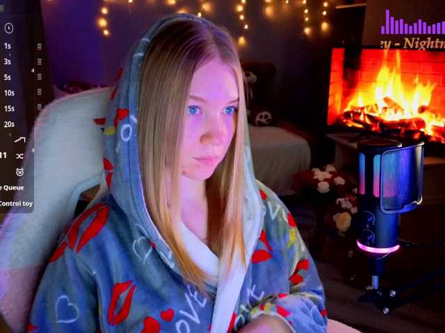 Lilith-girls-party