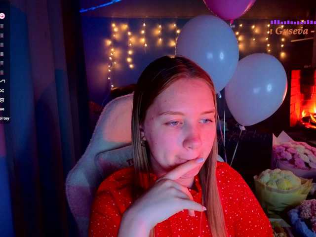 Lilith-girls-party
