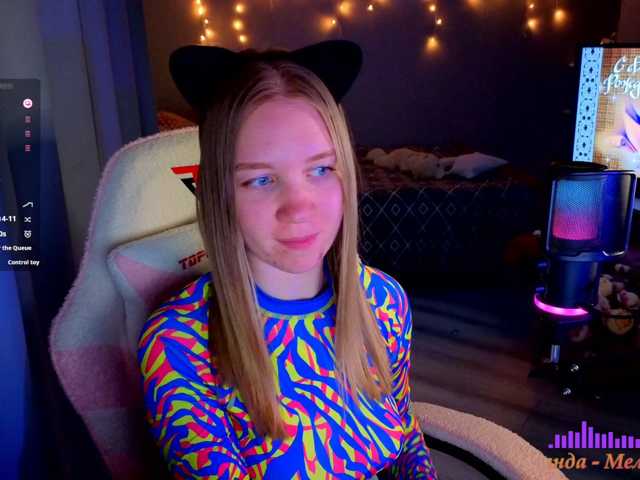 Lilith-girls-party live cam preview