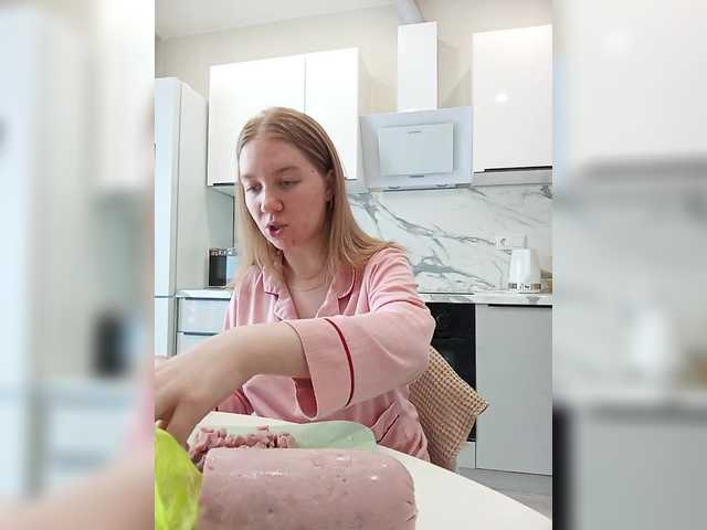 Vita-min-4ik live webcam show