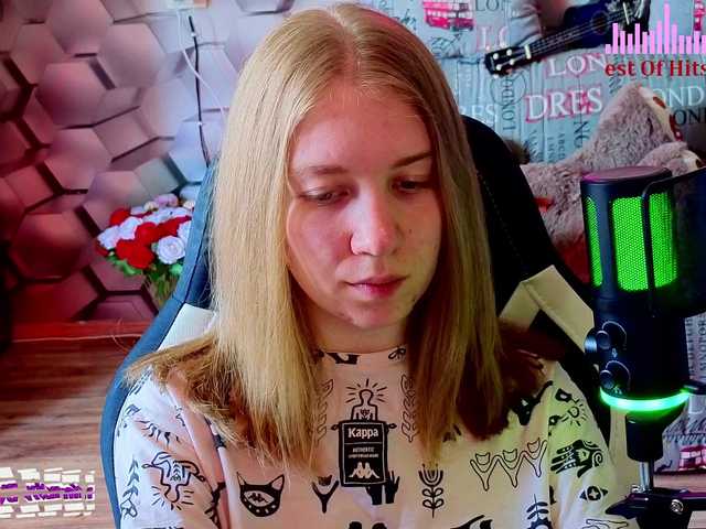 Vita-min-4ik live cam on BongaCams