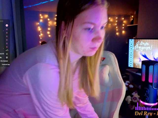 Lilith-girls-party