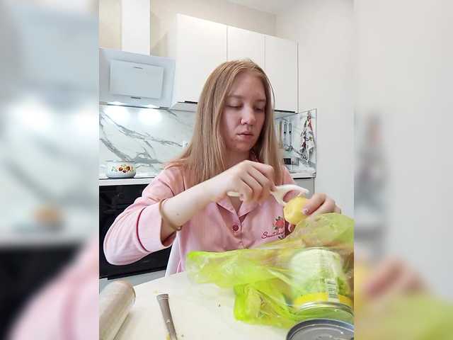 Vita-min-4ik live webcam show