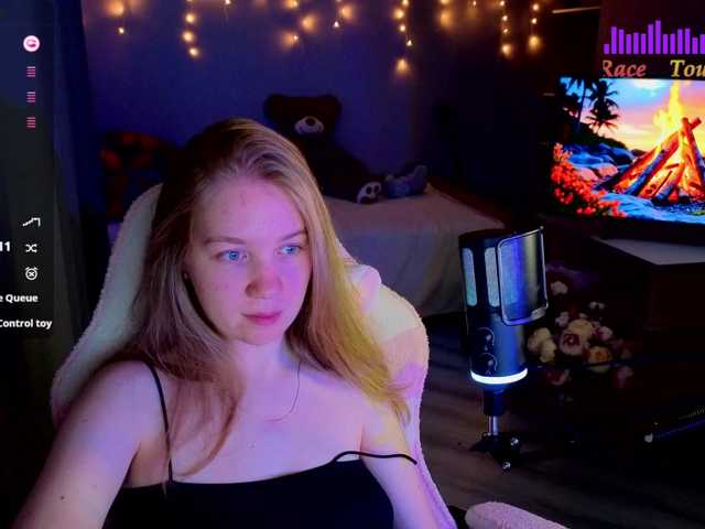 Lilith-girls-party