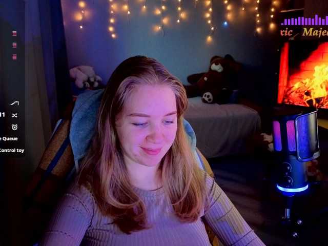 Lilith-girls-party live cam preview