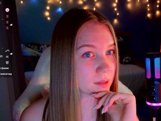 Lilith-girls-party, en vivo ahora en BongaCams
