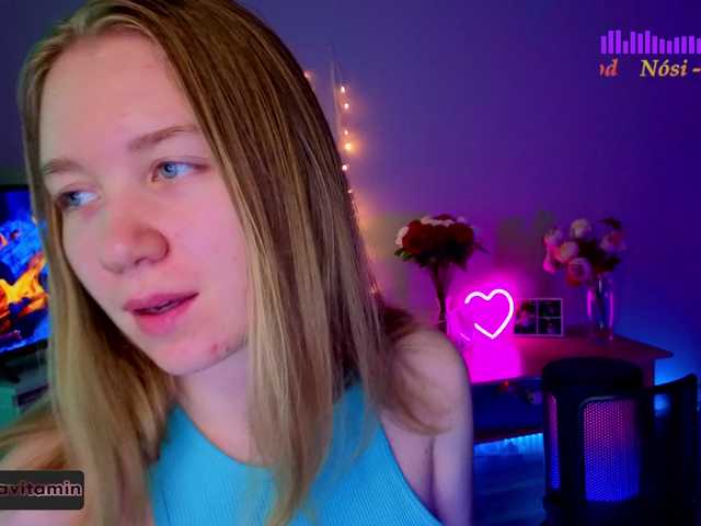 Vita-min-4ik live cam on BongaCams