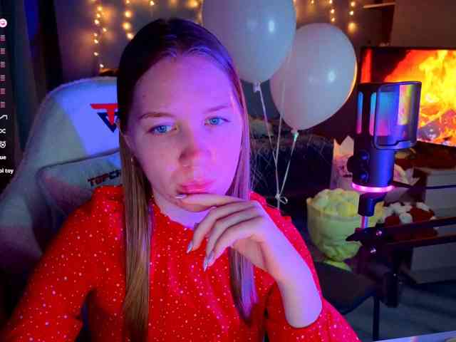Lilith-girls-party