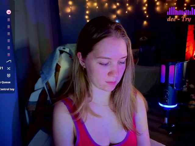 Model: Lilith-girls-party