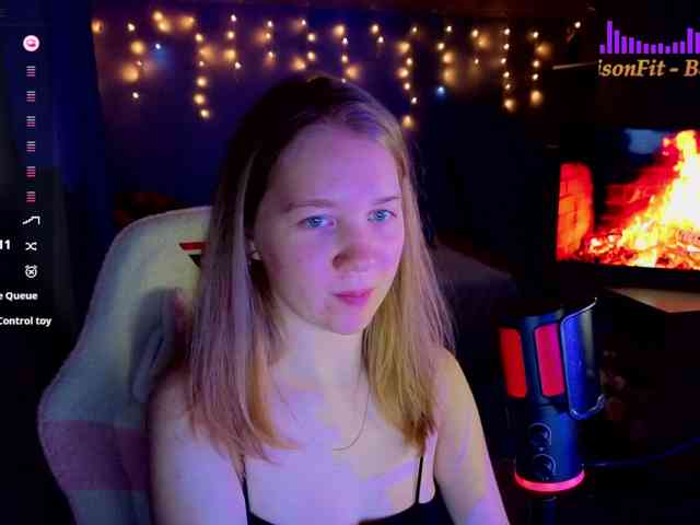 Lilith-girls-party webcam