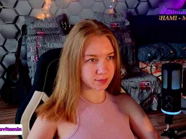 Vita-min-4ik webcam