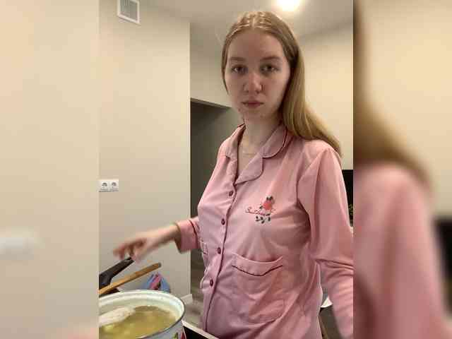 Vita-min-4ik Live Webcam on BongaCams