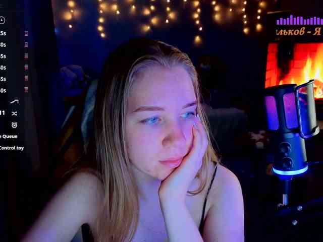 Lilith-girls-party