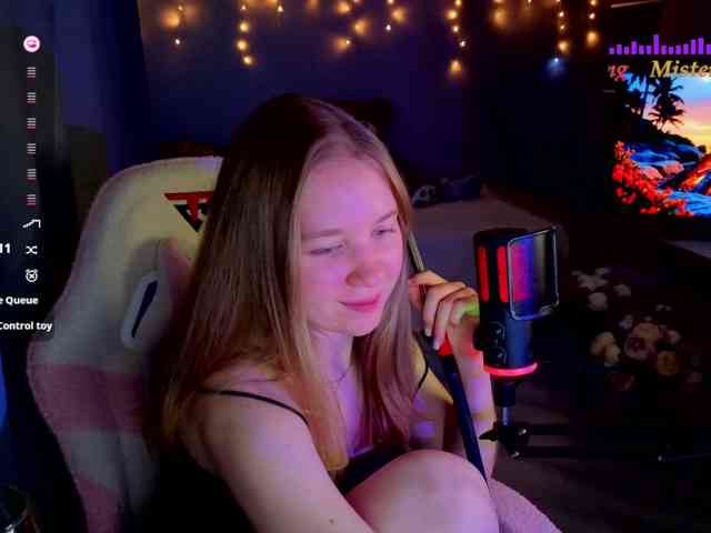 Lilith-girls-party webcam