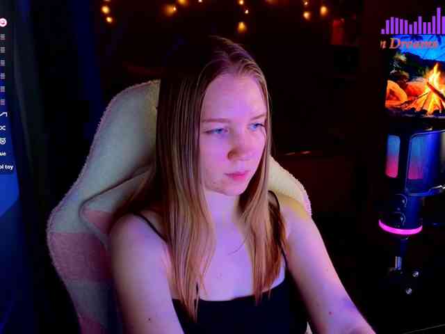 Lilith-girls-party
