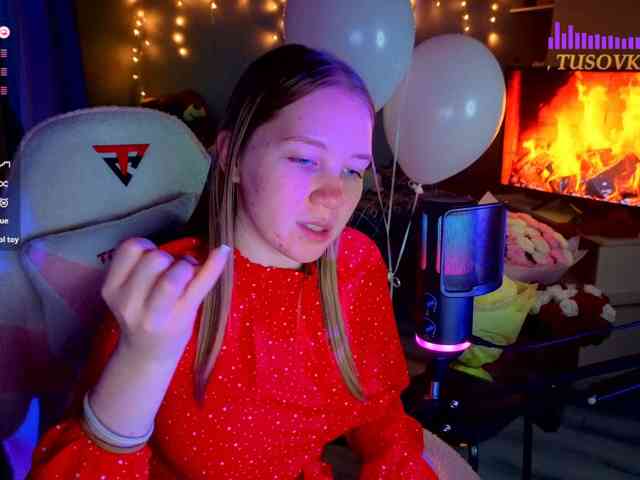 Lilith-girls-party