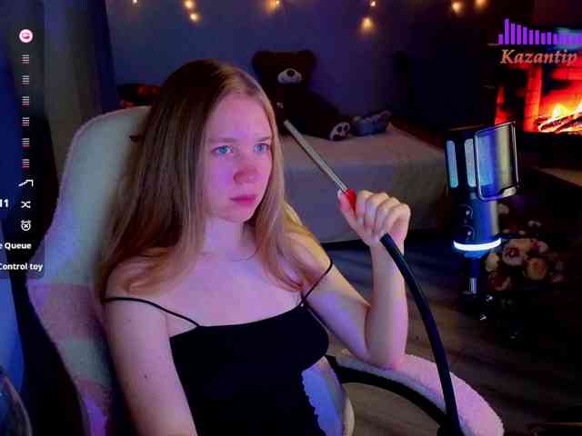 Lilith-girls-party webcam