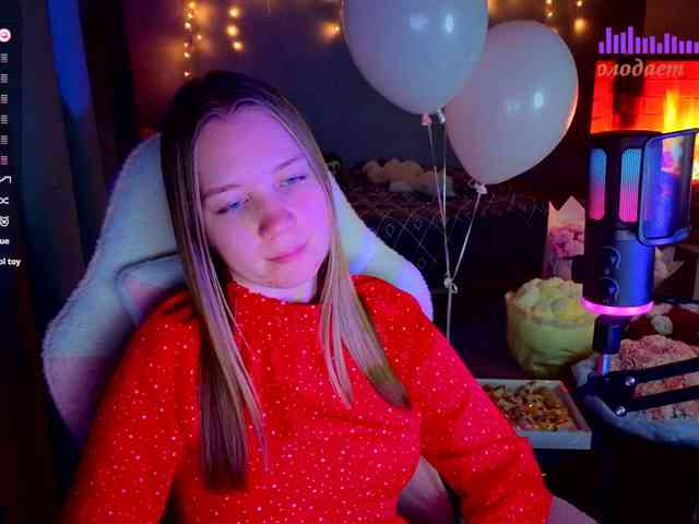 Lilith-girls-party webcam