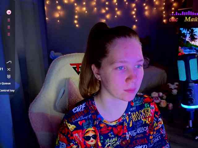 Lilith-girls-party webcam