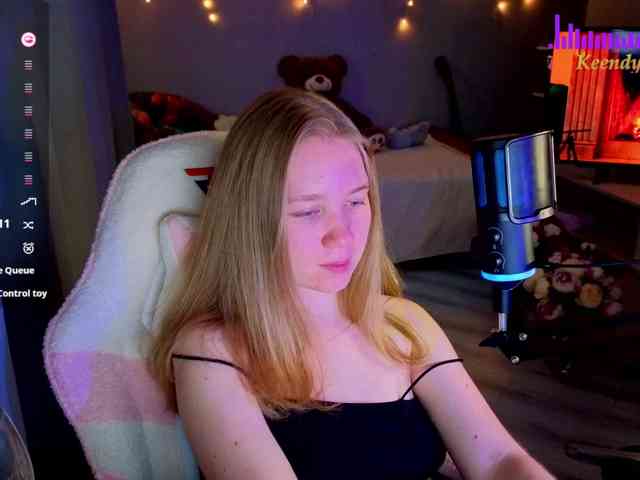 Lilith-girls-party webcam