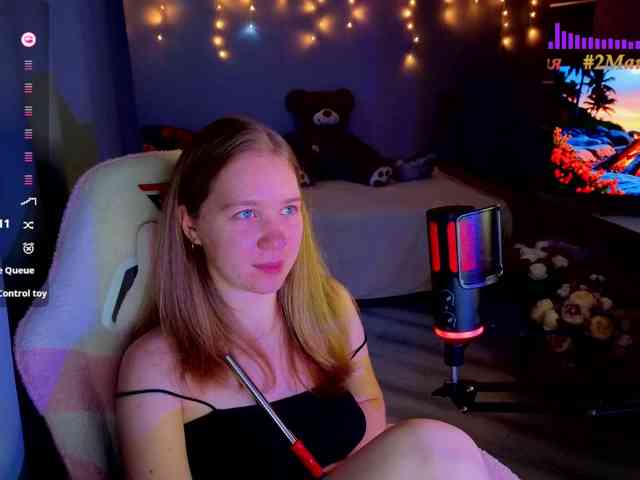 Lilith-girls-party webcam